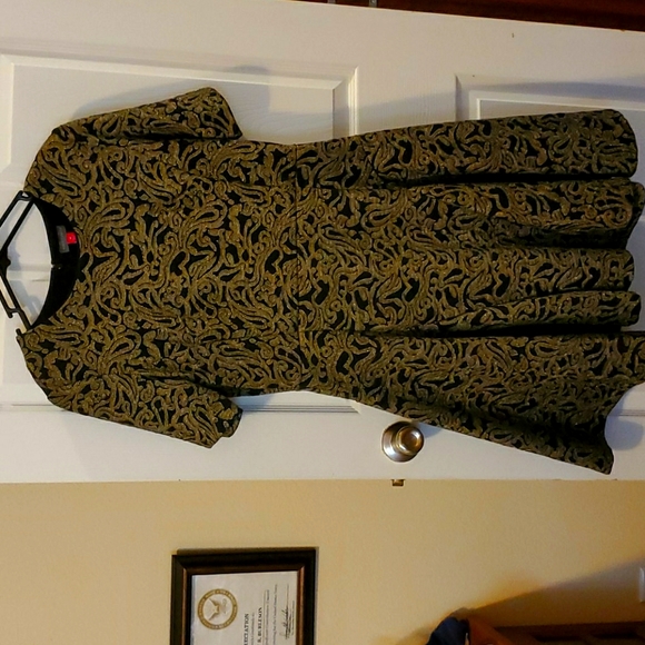Dress - Picture 1 of 3